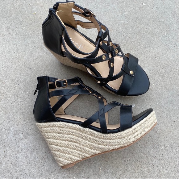 New Black Strappy Gold Espadrille Sandal Wedges - Picture 6 of 8